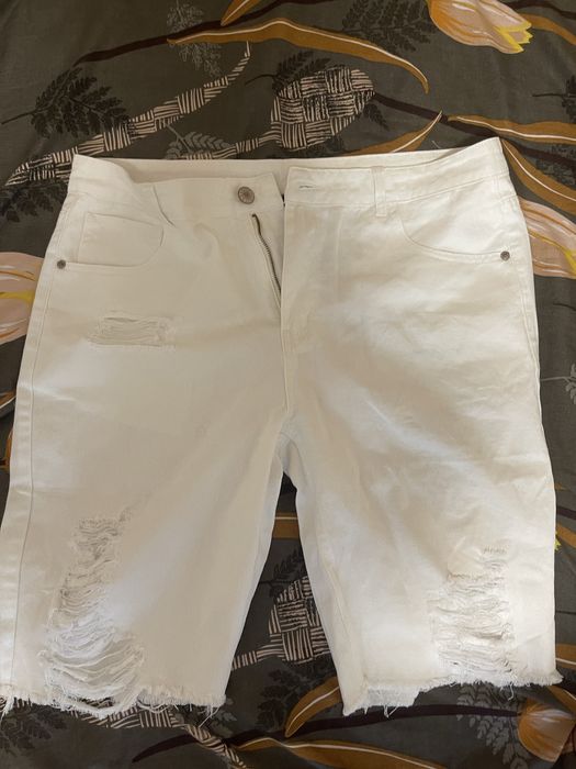Blugi albi marimea L barbati