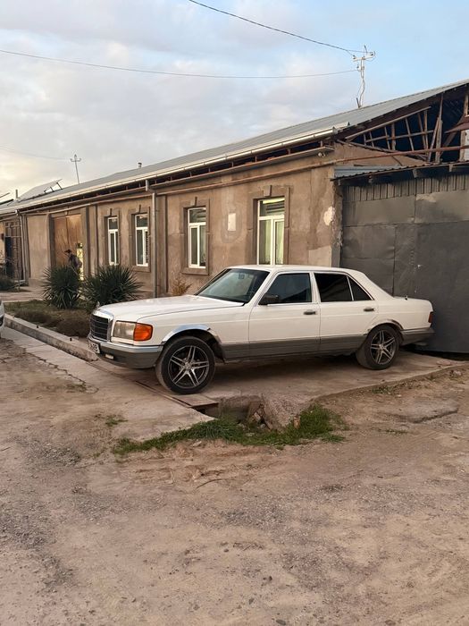 Mersades benz w126