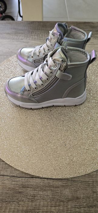 Кецове  Friboo...