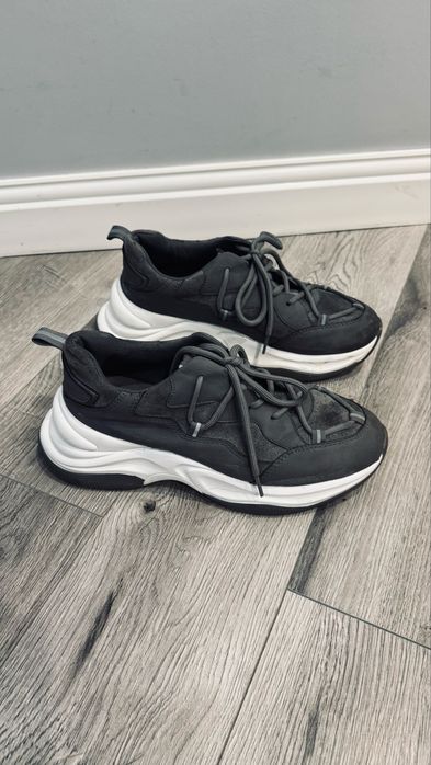 Продам кроссовки/кеды