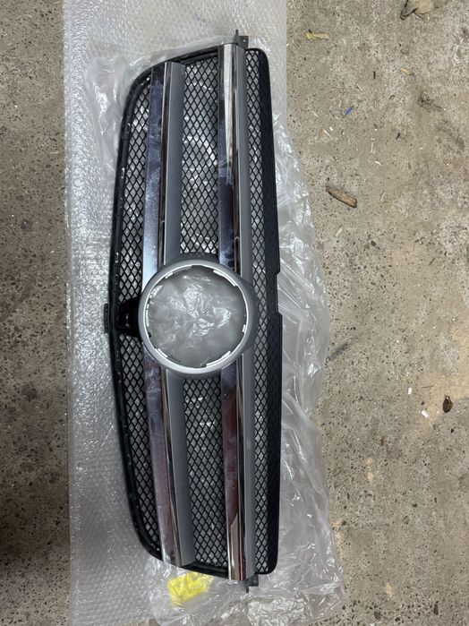 Grila radiator GL500 Mercedes
