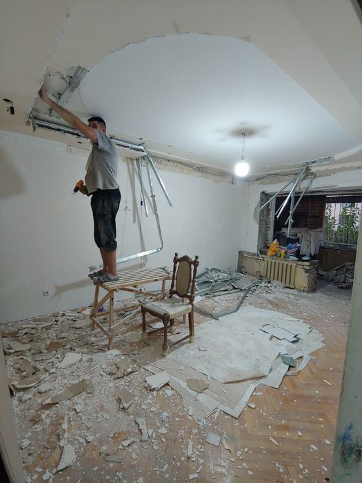 Павел. Малярка, косметический ремонт квартир и офисов. Обои. Ламинат.Д