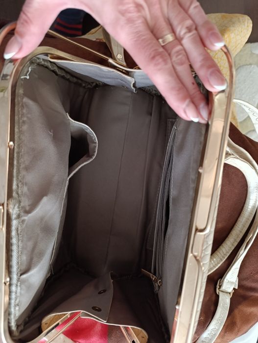 Нова чанта с дополнителна дълга дръжка