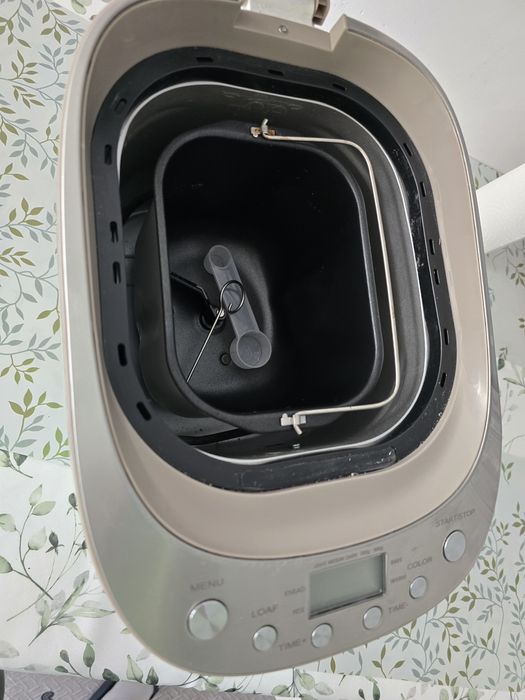 Masina de facut paine Delimano