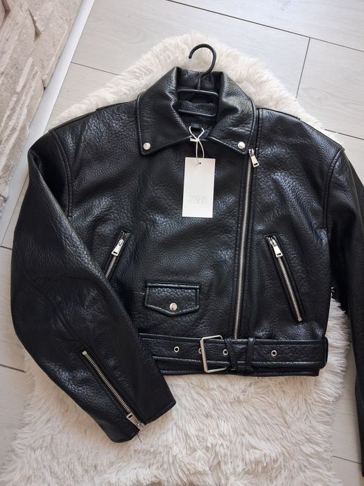 Палто с косъм  кожено и двулицево яке    Zara