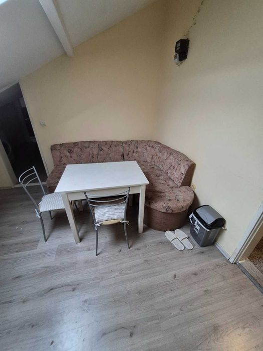 Дава се под наем Двустаен апартамент в Варна, Автогара - 45 кв.м за 298.86 € - Снимка #1