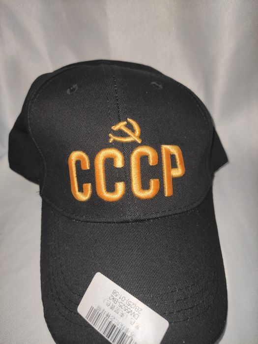 Продаётся кепка качество хорошее южное Корея