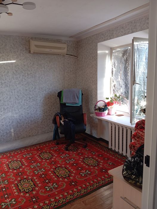 Продам 2 комн общежитие
