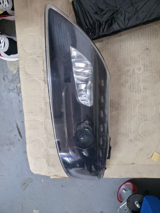 Far/ Faruri Audi Q7 4L facelift. Daylight LED.