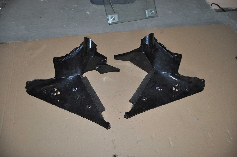 Carena laterala Honda CBR954RR