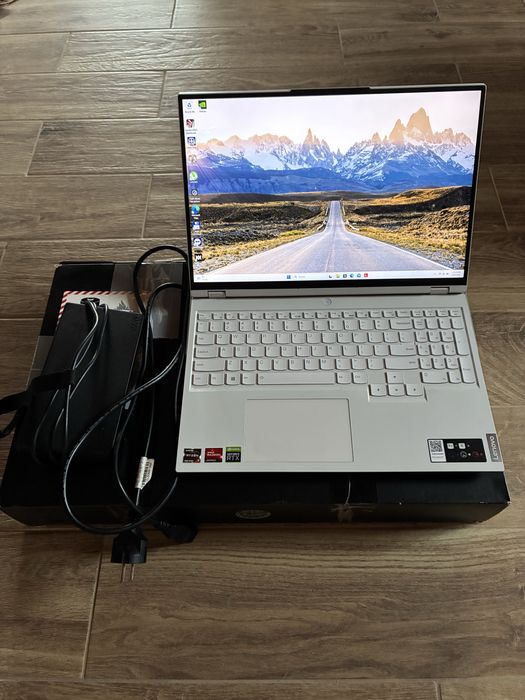 Vand /schimb Lenovo Legion 5 Pro   -laptop gaming