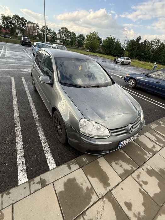 Vand Golf 5  - 4 uși