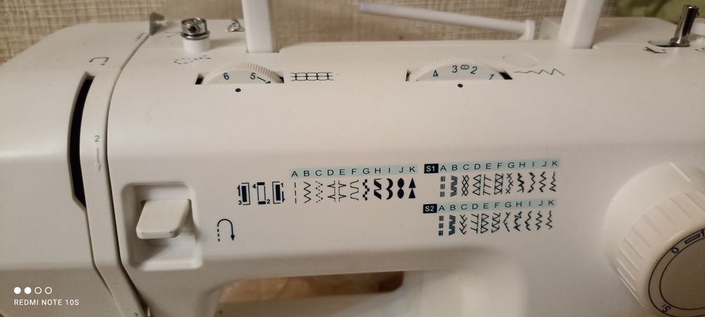 Продам швейную машинку silver crest (Германия)