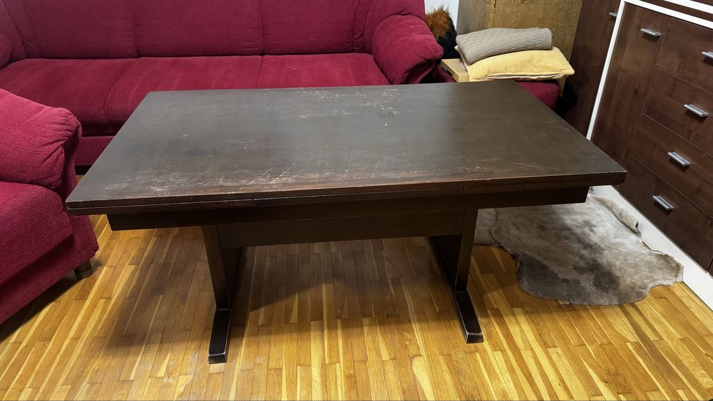 Холна маса трапезария