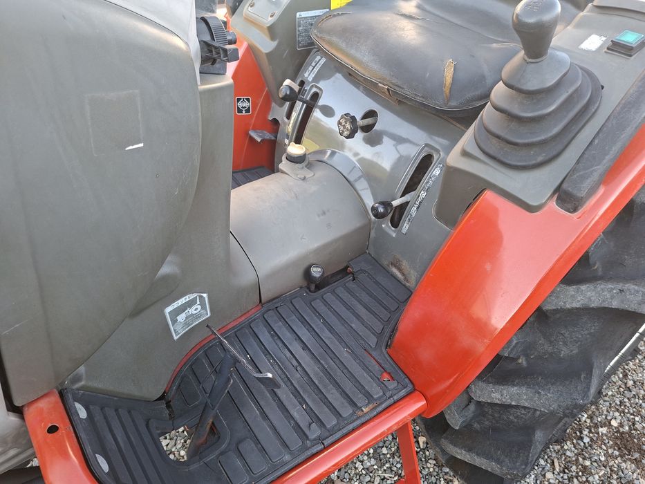 Tractor japonez kubota yanmar 22cp 4x4 Model nou