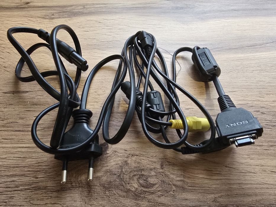 Фотоаппарат Sony DSC-H7