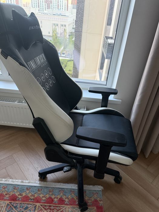 Dxracer drifting игровое кресло