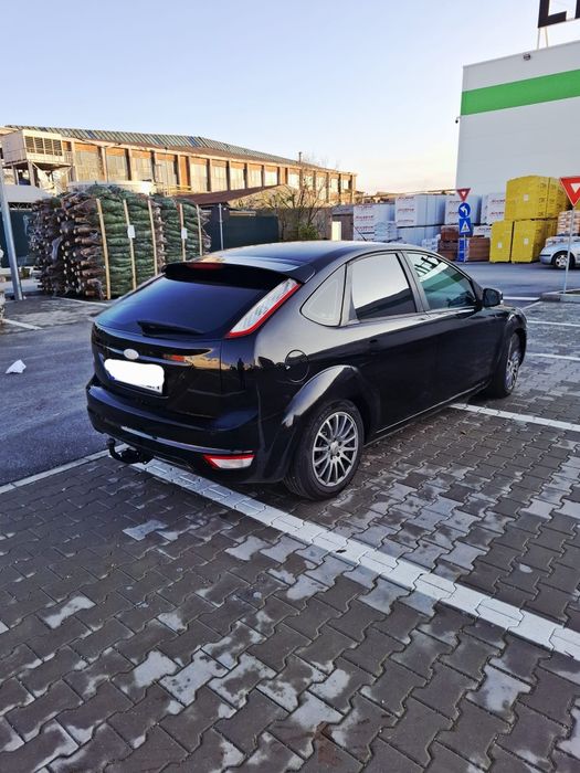 Vând Ford Focus Benzină