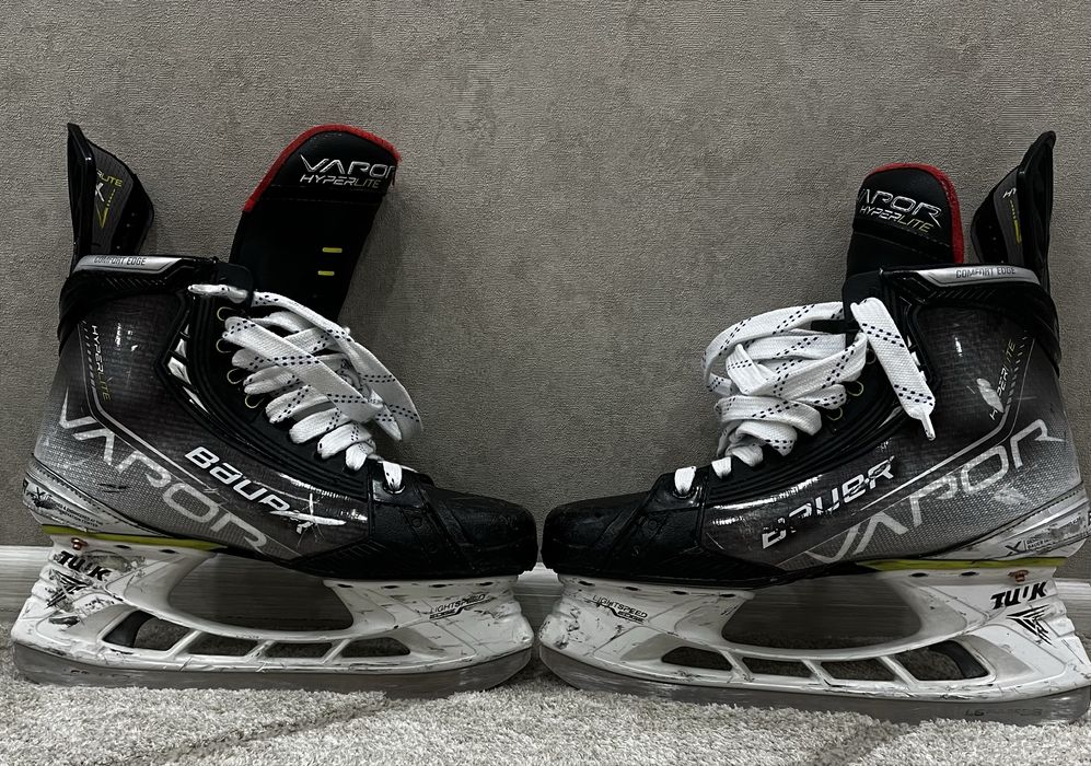 Продам хоккейные коньки Bauer Vapor HyperLite