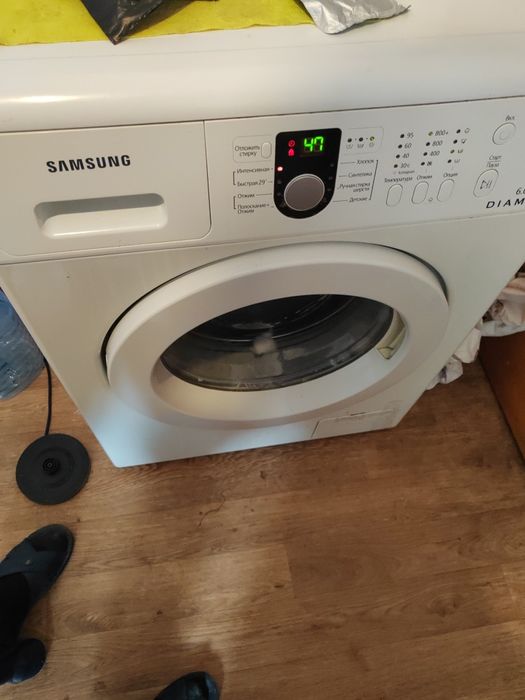 Холодильник INDEZIT