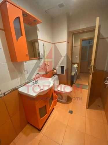 Дава се под наем Тристаен апартамент в Варна, Победа - 87 кв.м за 459 € - Снимка #9