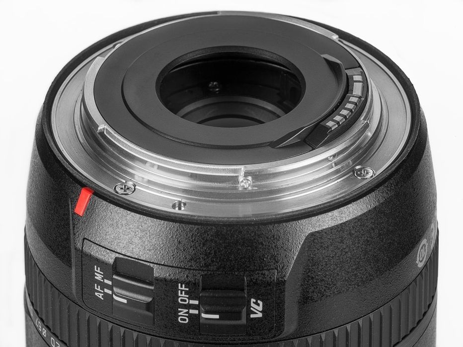 Tamron 16-300mm f/3.5-6.3 Di II VC PZD Macro montura Canon, nou.