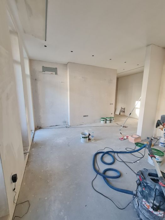 Дава се под наем Офис в к.к. Боровец - 80 кв.м за 1100 € - Снимка #4