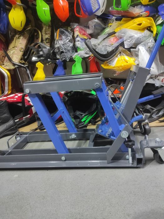 Хидравличен крик за мотор