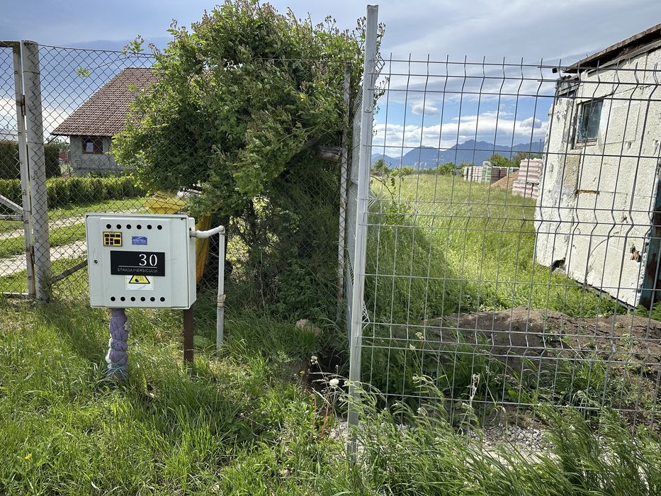 Teren Intravilan Sânpetru (Livadă) | 506 mp | Vedere Lempeș | Ideal Casă de Vacanță