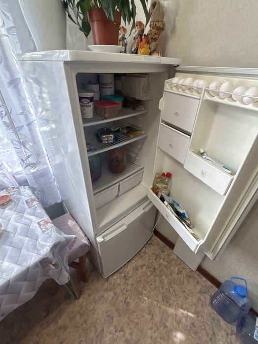 Продам холодильник Бирюса