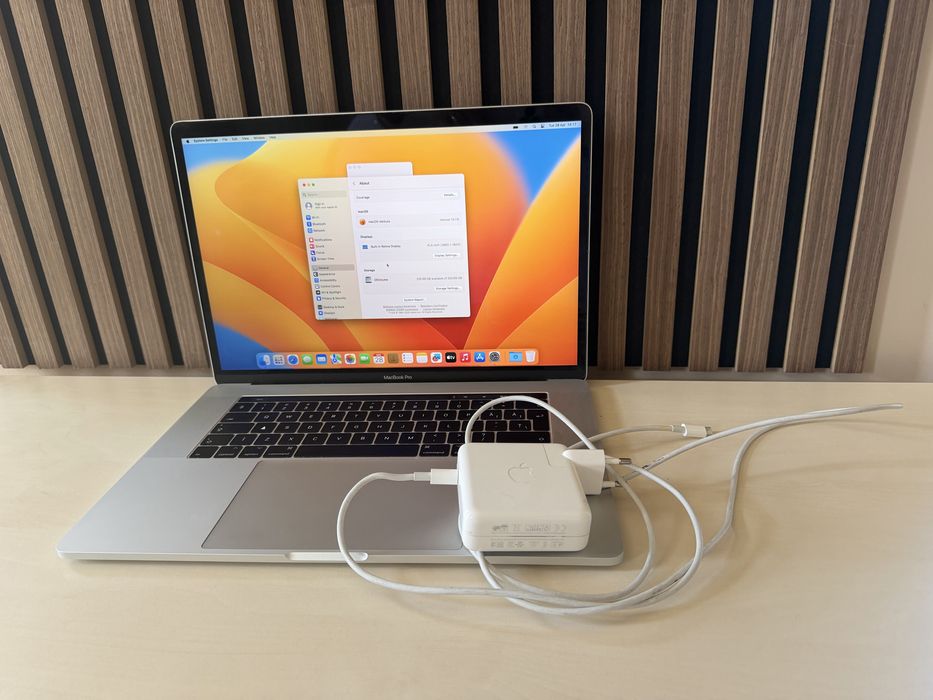 Macbook Pro 2017, 15”