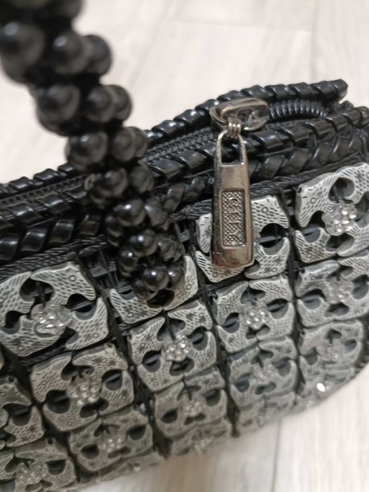 Необычная женская сумка