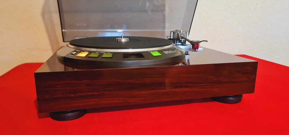 Denon DP-57L Servo-Controlled Direct-Drive Turntable
