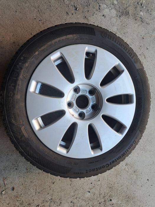 Продавам джанта с гума 205/55/16