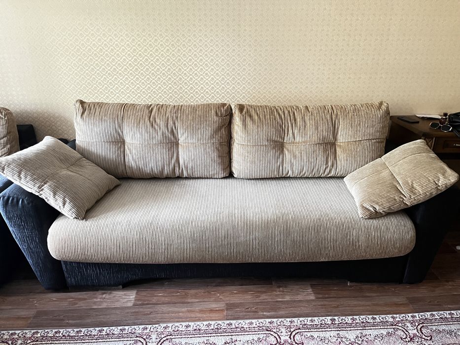 Продам Белорусский Диван с креслом