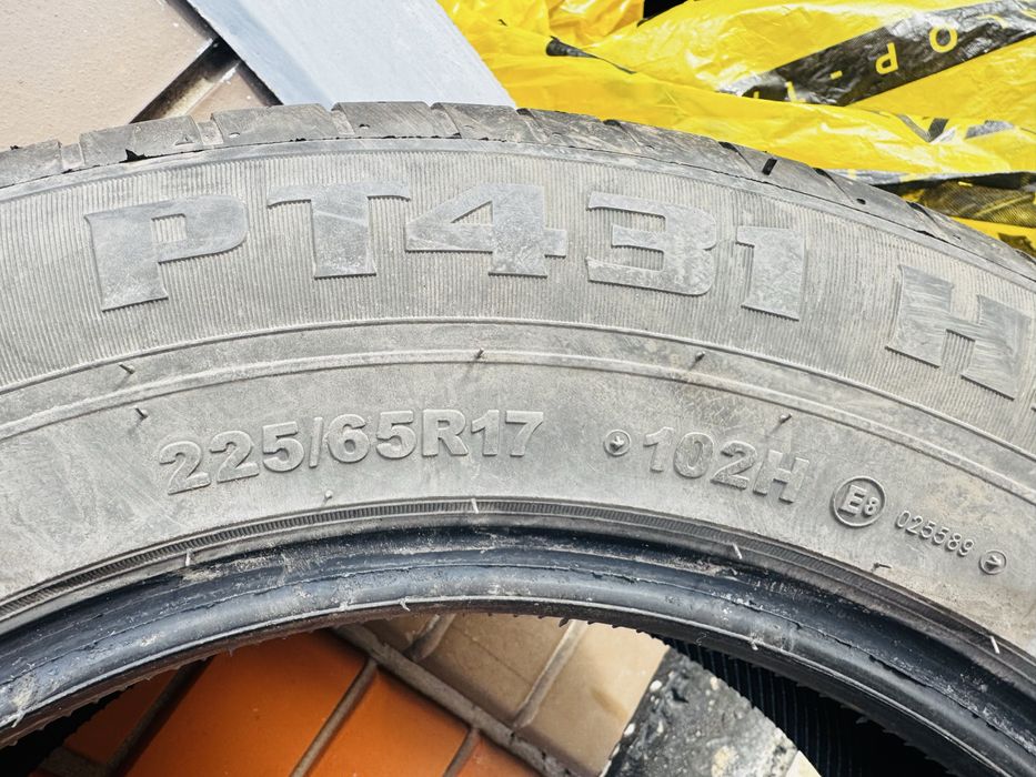 Продам Шины 225/65 R17