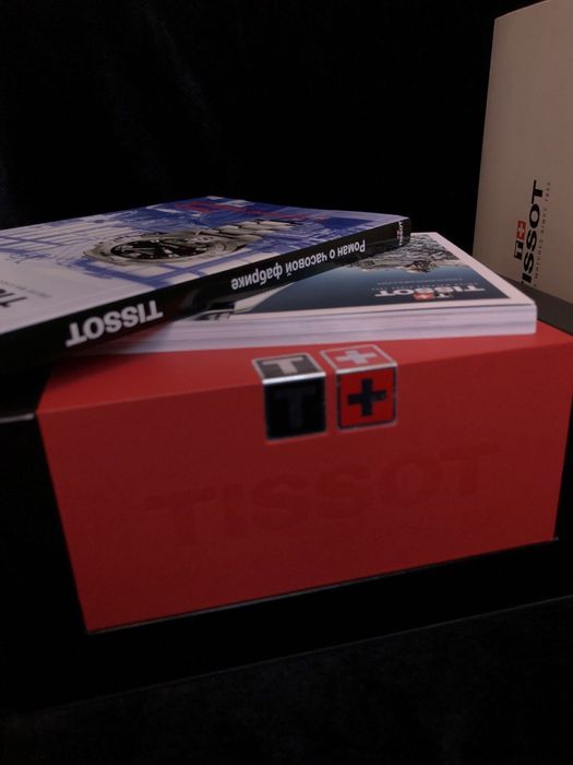 Швейцарские женские часы от TISSOT с бриллиантами. Оригинальные.