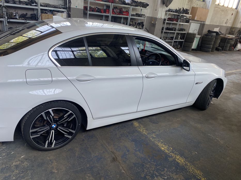 Usa stanga dreapta fata spate bmw f10 alb