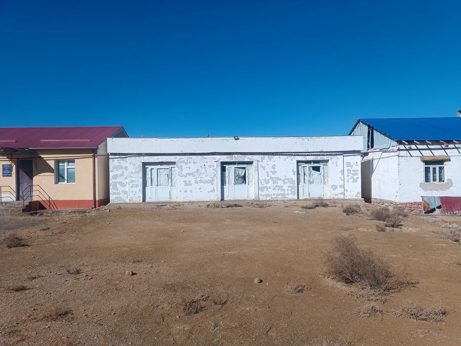 Не жилой здание магазин дестсад кафеге колай