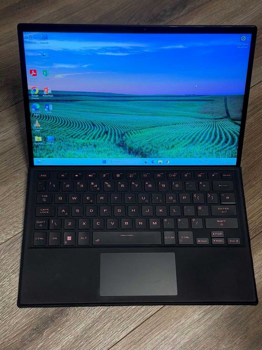 Asus ROG Flow Z13 i9 12900H/16RAM/1TB SSD/RTX 3050ti отличен