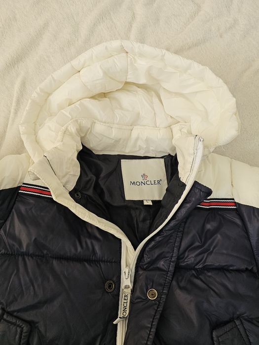 Продам детский комбинезон