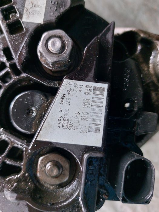 Alternator AUDI A4 B6 B7 2.5 Tdi BDG