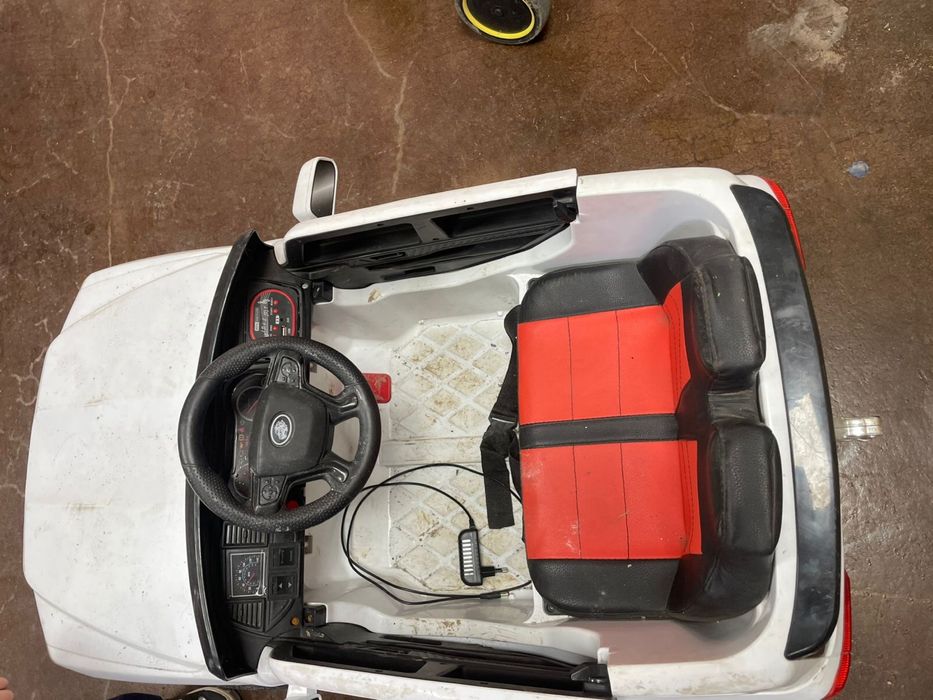 Машина детская тойота