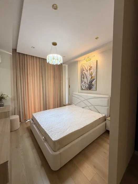 Евро под ключ, студия 66 м², Celebrity Residence ГЛИНКА центр`