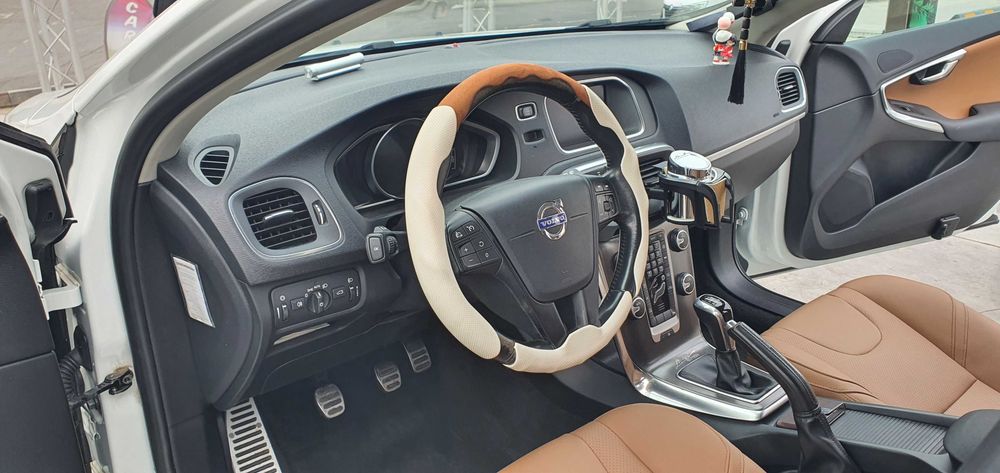 Volvo V40, D4, RDesigne, 2014, 2.0, 190 cai