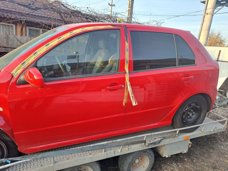 Elemente caroserie fabia 2003