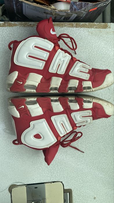 Nike Supreme червени маратонки