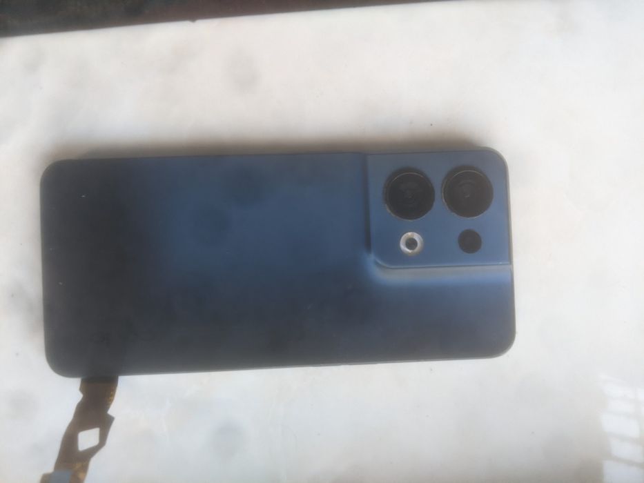 Oppo reno 8 fara display