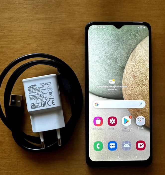 Телефон Samsung A12