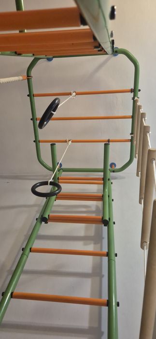 Продам шведскую стенку